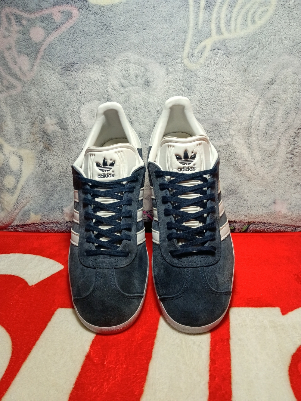 adidas Originals Gazelle Navy Blue Suede White Size 9 Men/10W Sneakers. Worn1X